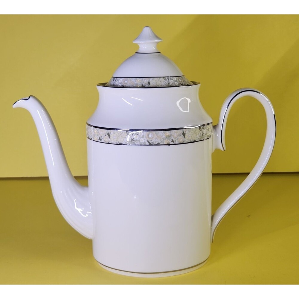 Minton Wimbledon Coffee Pot & Lid 8.75" Bone China England 4 Cup Floral Discon